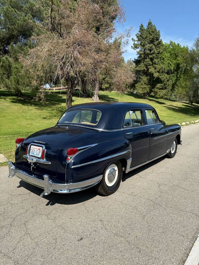Chrysler-royal-1949-blue-4