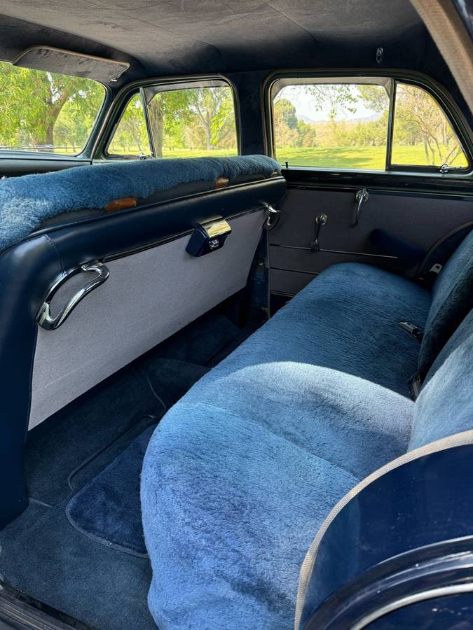 Chrysler-royal-1949-blue-7
