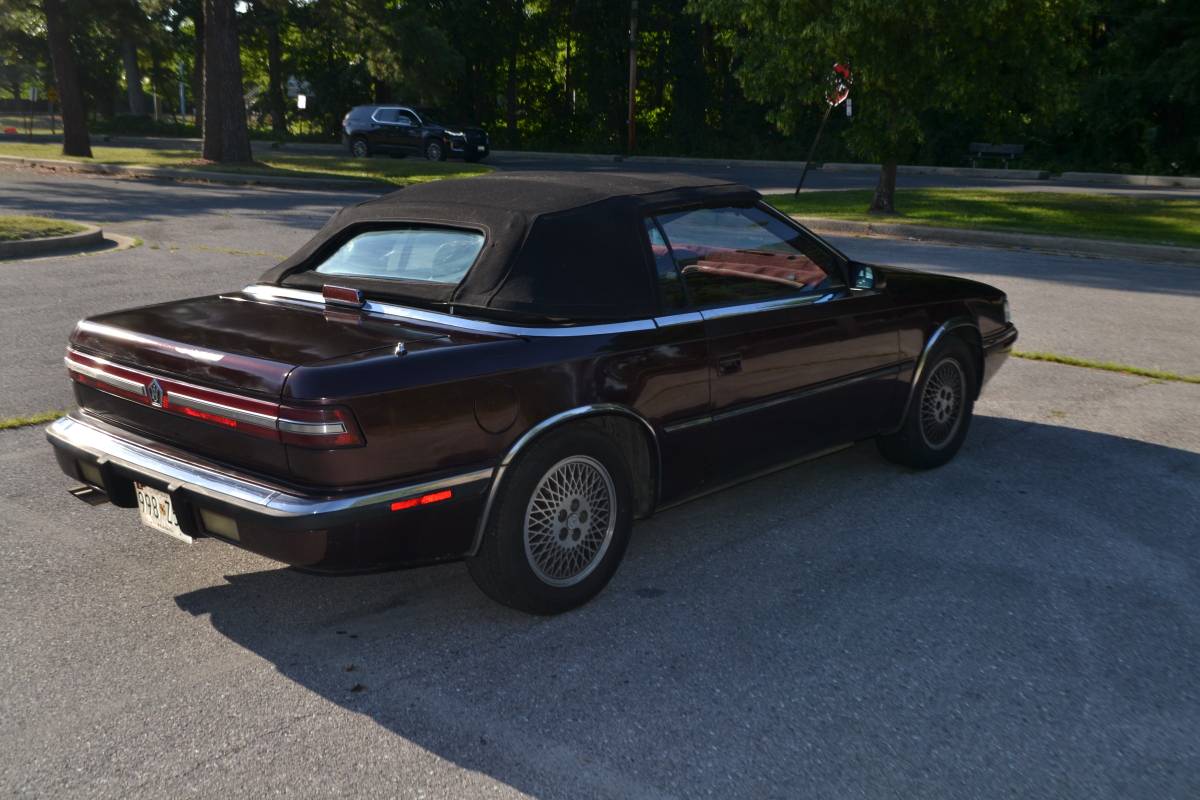 Chrysler-tc-1989-red-1