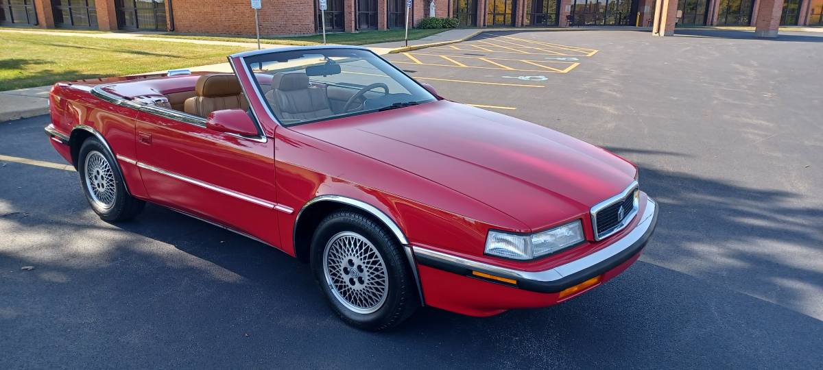 Chrysler-tc-1989-red-2