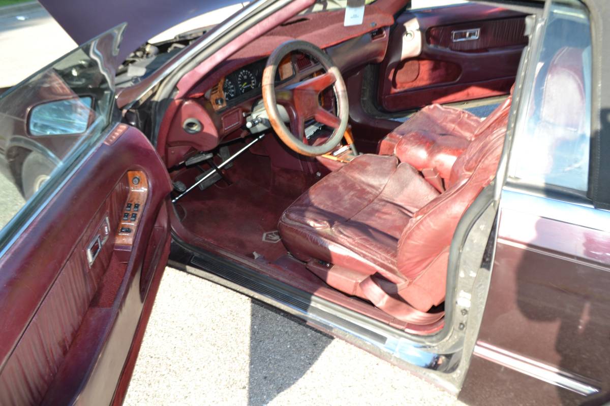 Chrysler-tc-1989-red-5