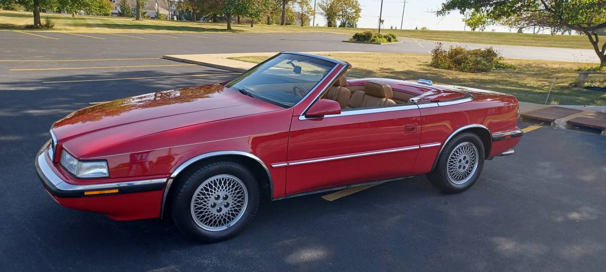 Chrysler-tc-1989-red-8