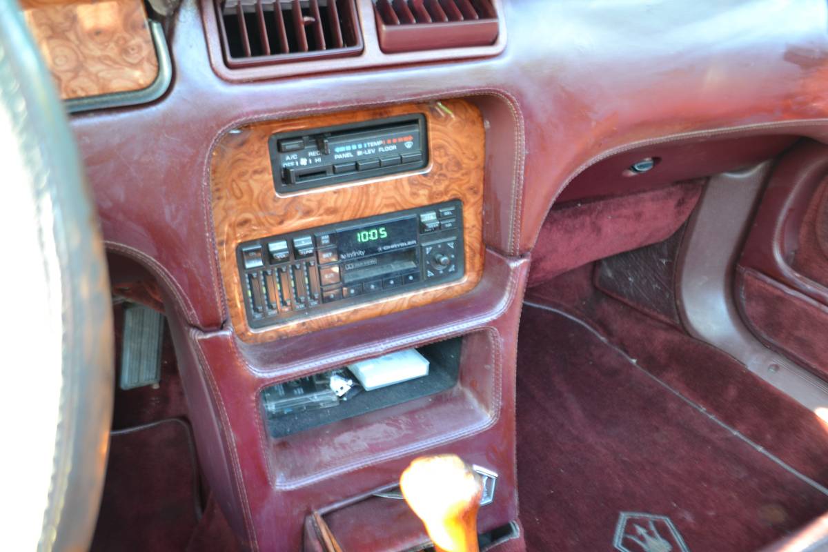 Chrysler-tc-1989-red-9