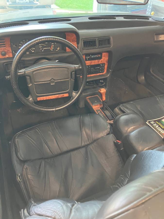 Chrysler-tc-by-maserati-1990-white-3