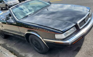 Chrysler-tc-by-maserati-1991-black-2