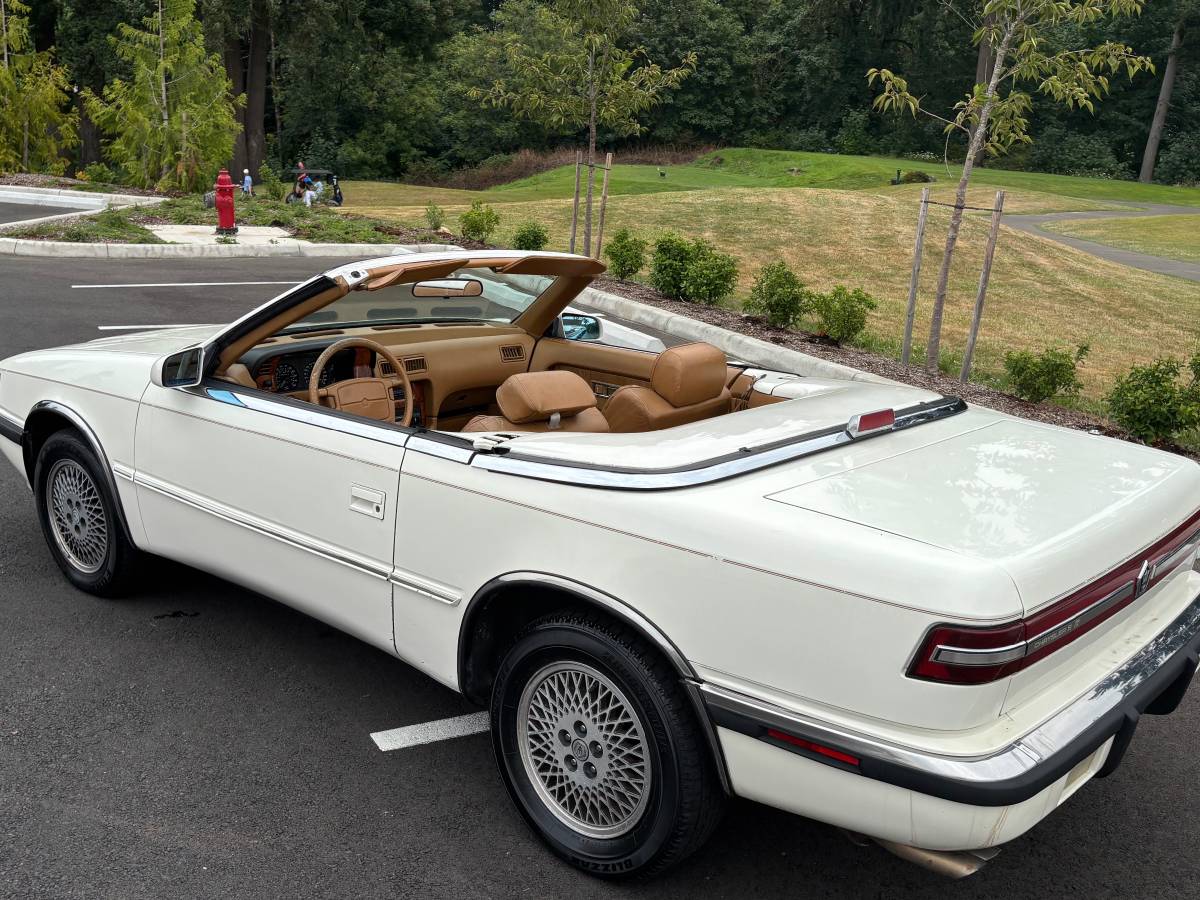 Chrysler-tc-maserati-convertible-1990-1
