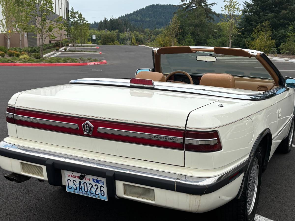 Chrysler-tc-maserati-convertible-1990-15