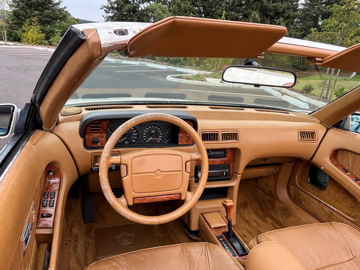 Chrysler-tc-maserati-convertible-1990-4