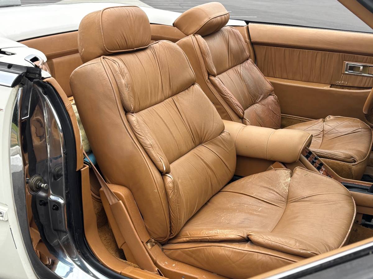 Chrysler-tc-maserati-convertible-1990-7