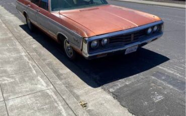 Chrysler-town-amp-country-1969-orange-1