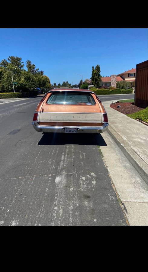 Chrysler-town-amp-country-1969-orange-3