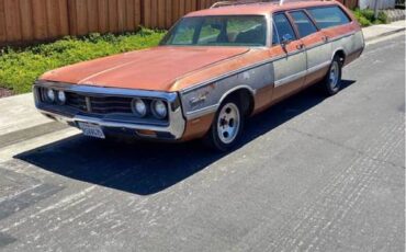 Chrysler-town-amp-country-1969-orange