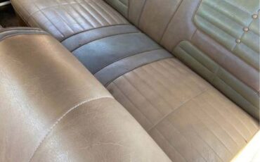 Chrysler-town-amp-country-1969-orange-7