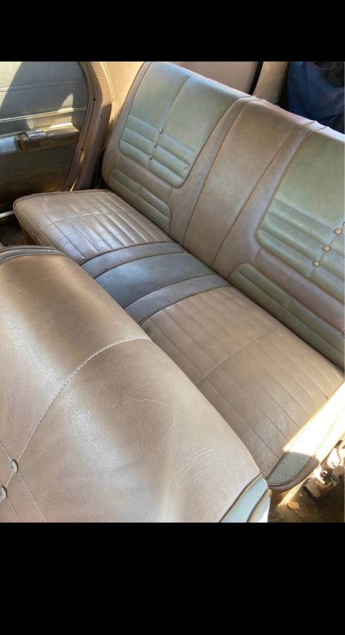 Chrysler-town-amp-country-1969-orange-7