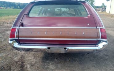 Chrysler-town-and-country-1969-red-23