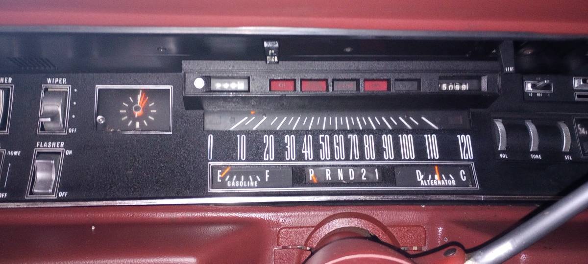 Chrysler-town-and-country-1969-red-5