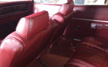 Chrysler-town-and-country-1969-red-6