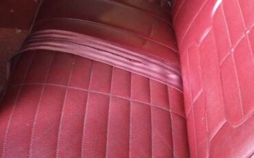 Chrysler-town-and-country-1969-red-9