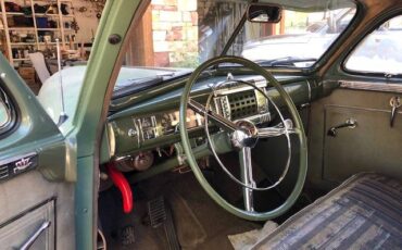 Chrysler-windsor-1948-green-2