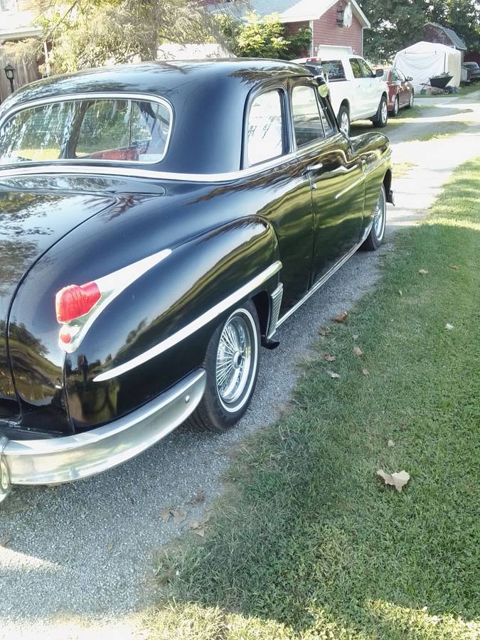 Chrysler-windsor-1949-black-4