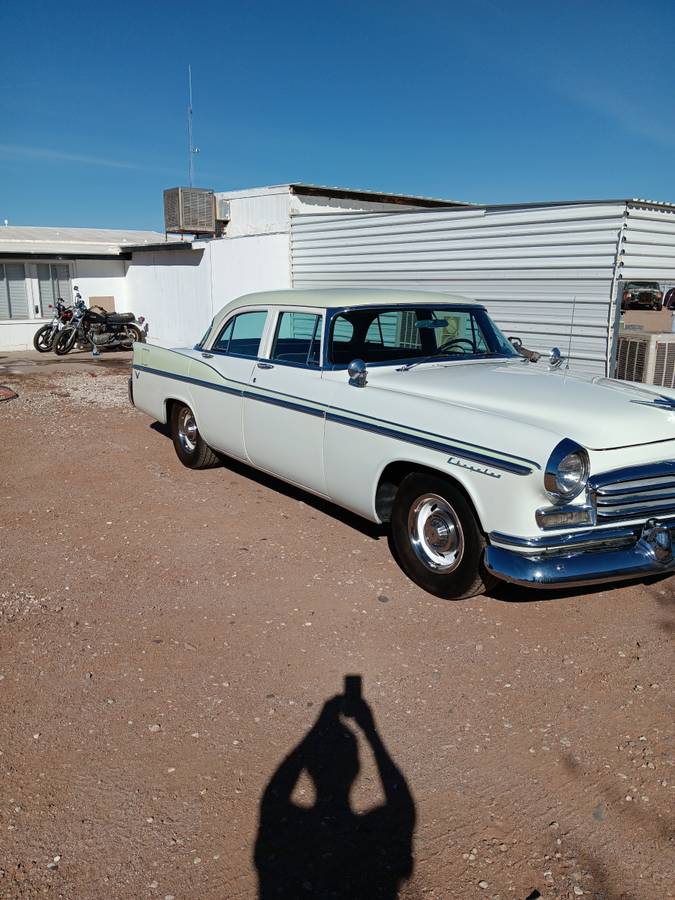 Chrysler-windsor-1956-white-6