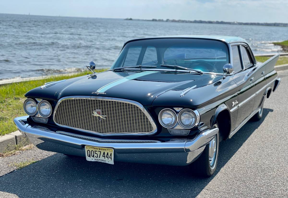 Chrysler-windsor-1960-17