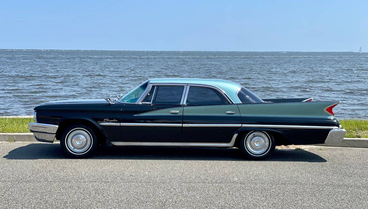 Chrysler-windsor-1960-8