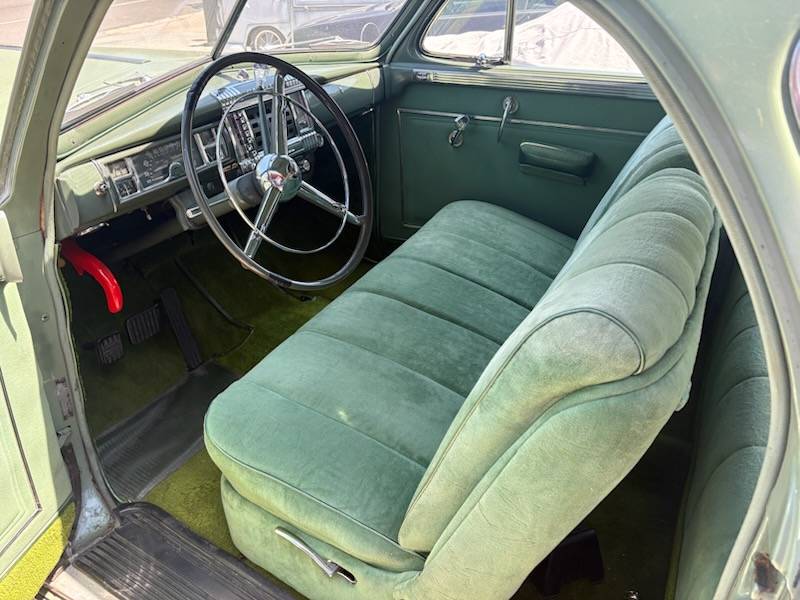 Chrysler-winsdor-1947-2