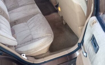 Chysler-lebaron-gts-sport-1986-brown-1
