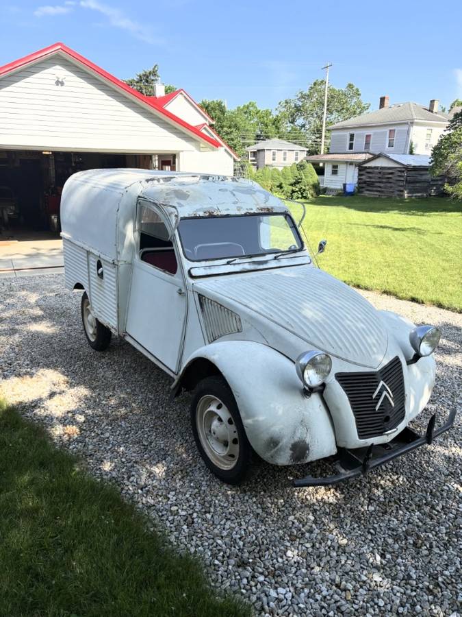 Citroen-2cv-fourgonnette-1956-white-1