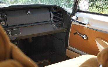 Citroen-D-Special-1970-Sedan-10