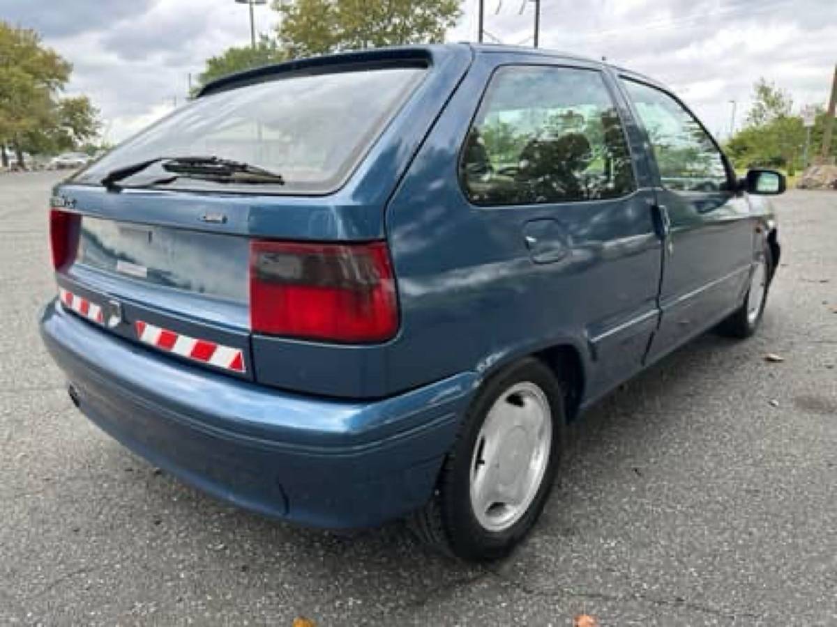 Citroen-zx-1995-blue-1