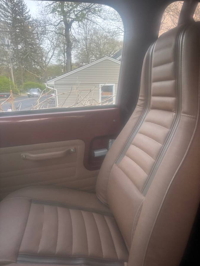 Cj7-jeep-1980-brown-6