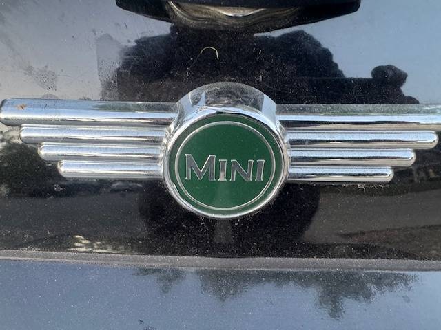 Classic-mini-1991-black-1