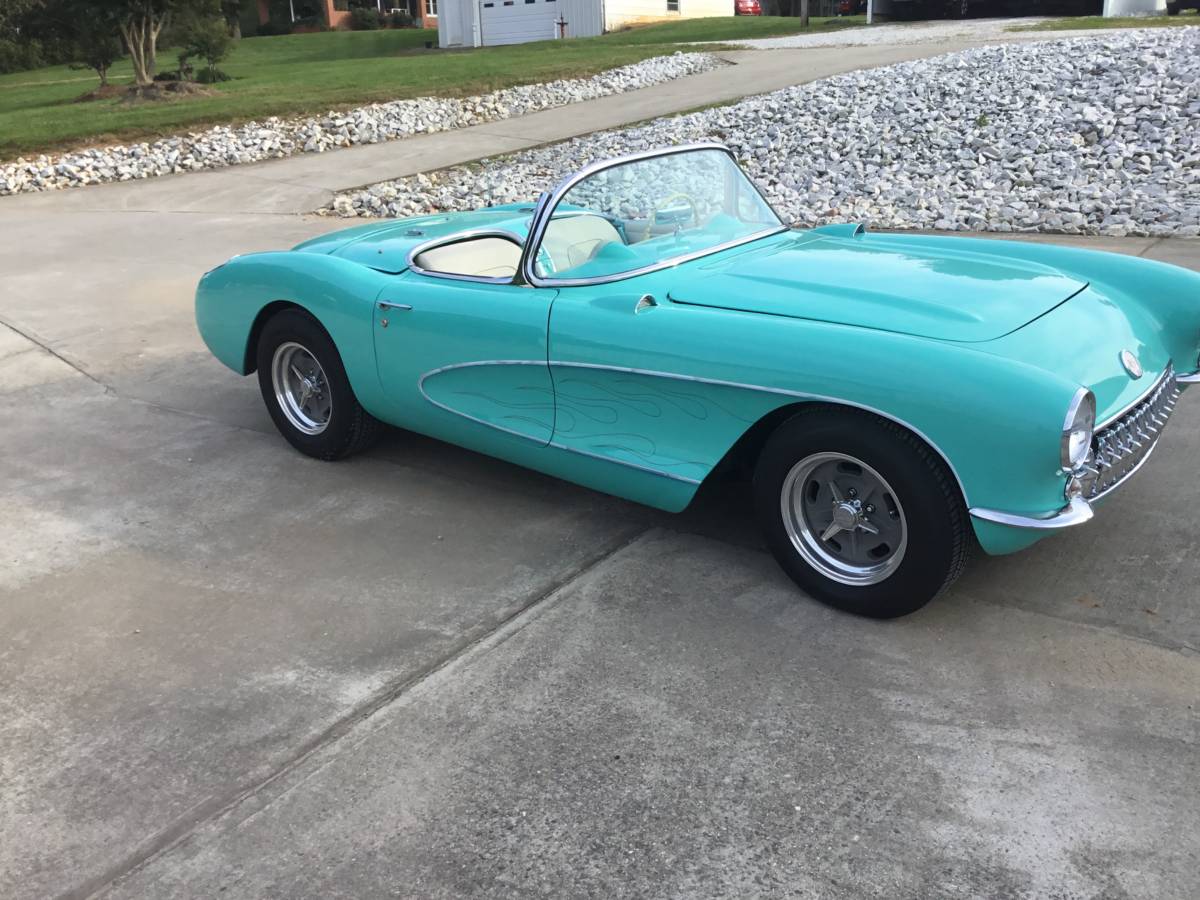 Corvette-1956-green-1