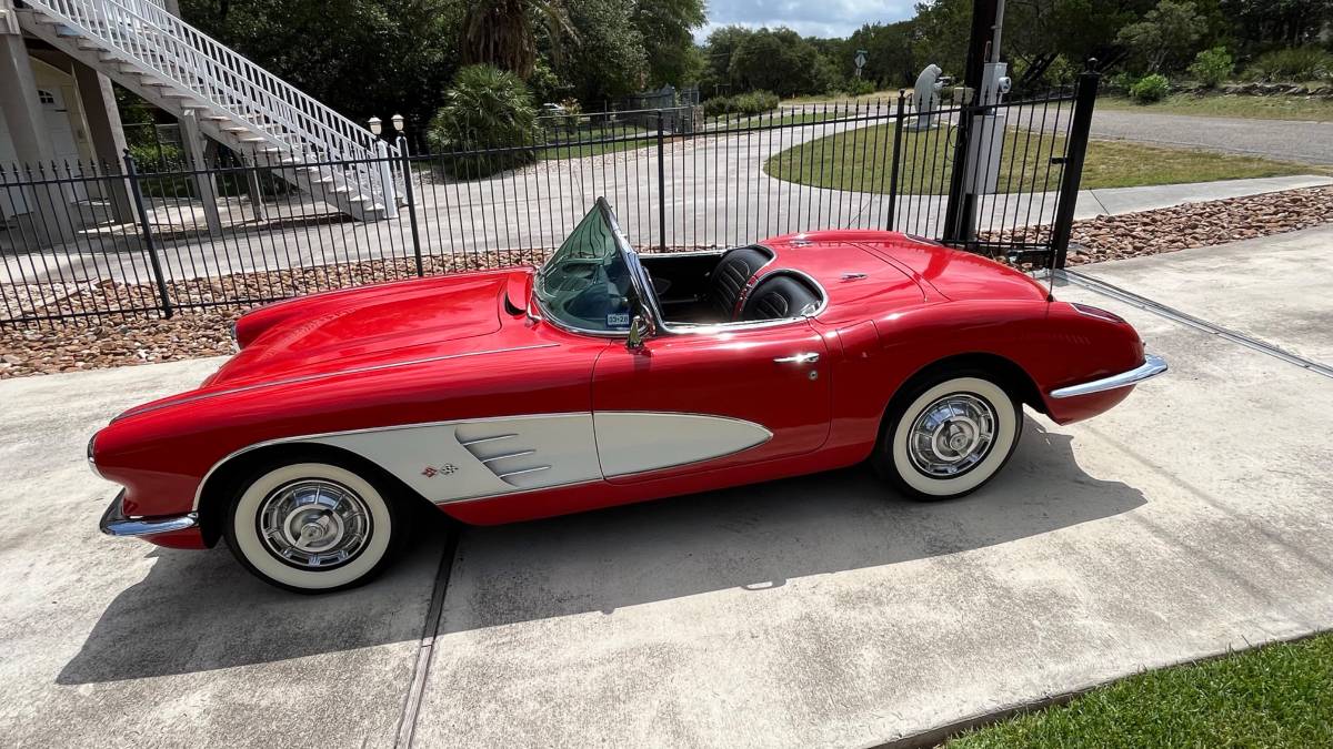 Corvette-1959-red-8