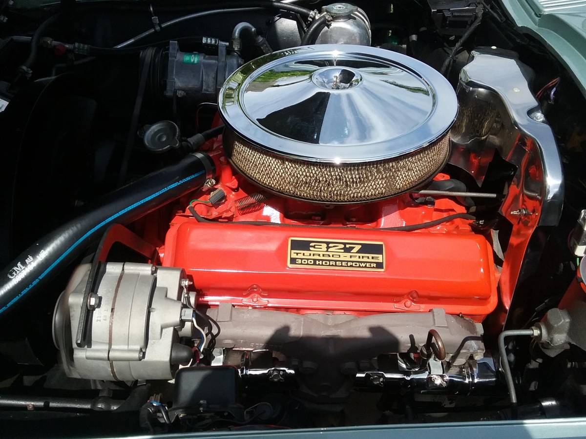 Corvette-1966-green-4