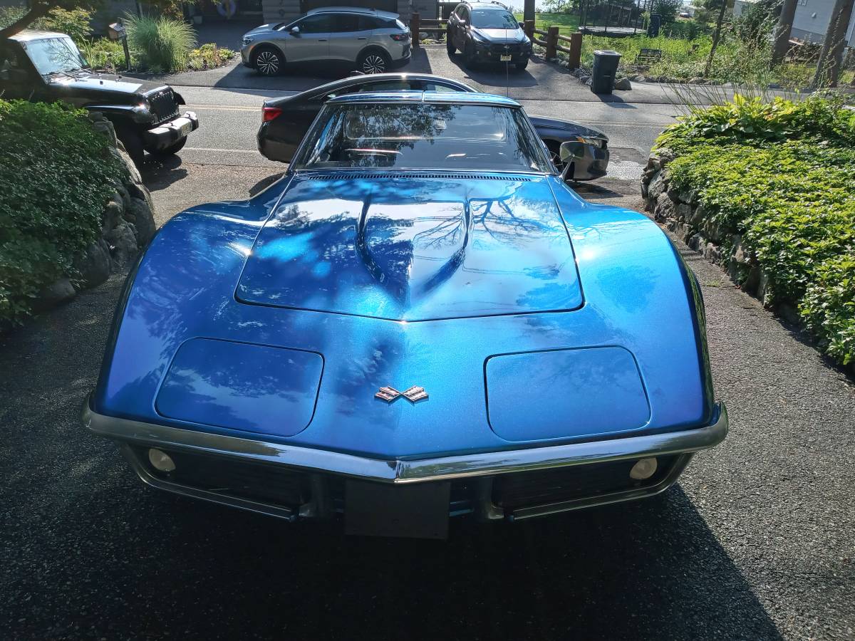 Corvette-1968-blue-4
