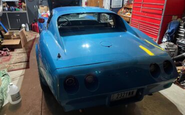 Corvette-1974-blue-11