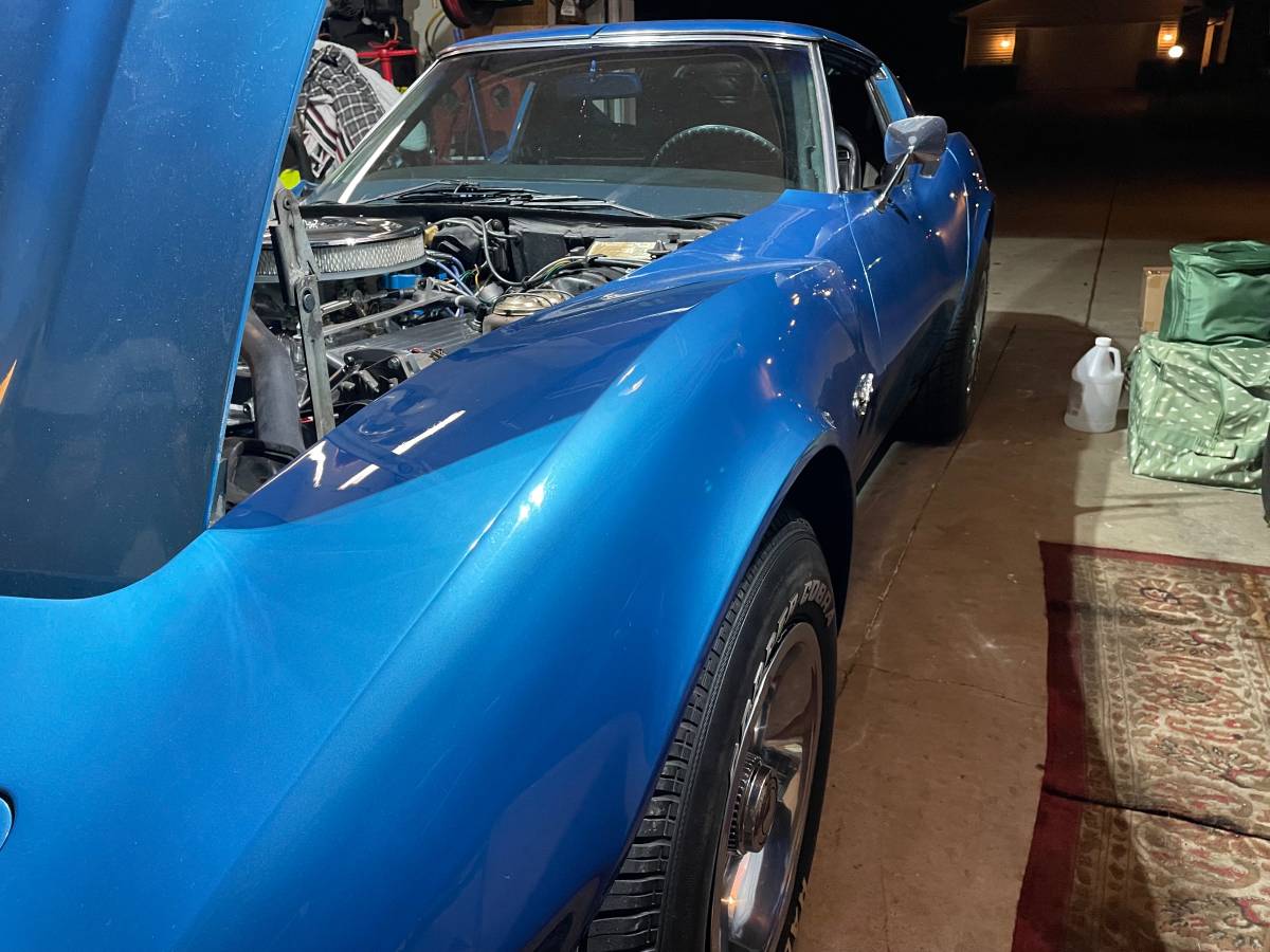 Corvette-1974-blue-12