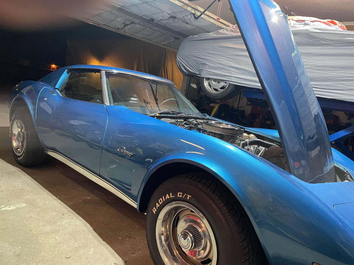 Corvette-1974-blue-14