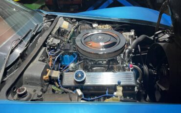 Corvette-1974-blue-16