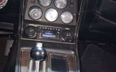 Corvette-1974-blue-18
