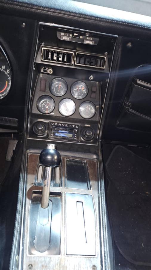 Corvette-1974-blue-18