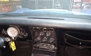 Corvette-1974-blue-8