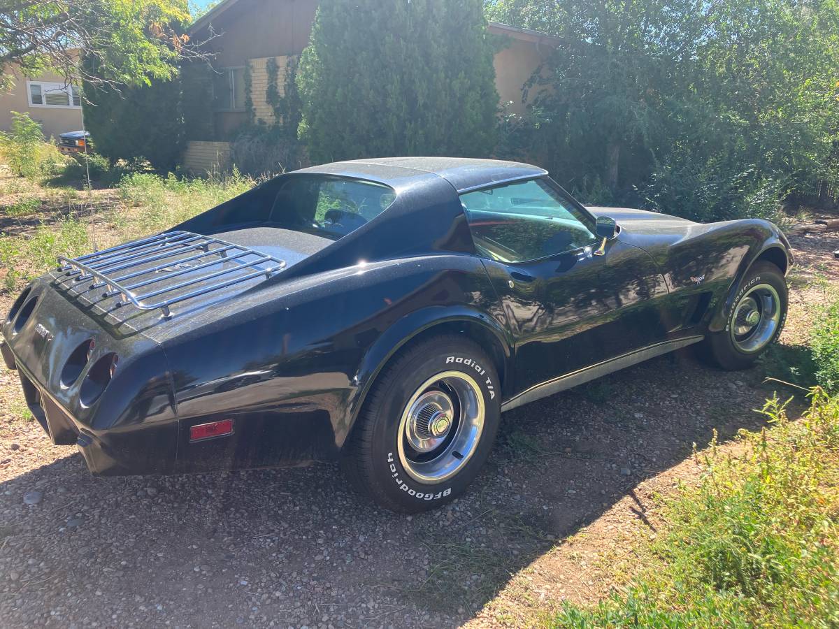 Corvette-1977-black