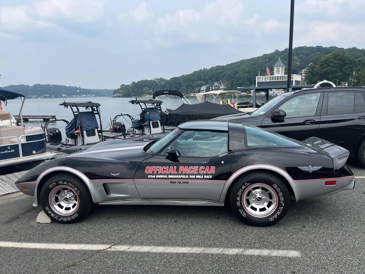 Corvette-1978-black-20