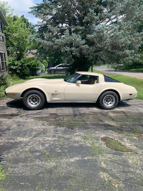 Corvette-1979-1