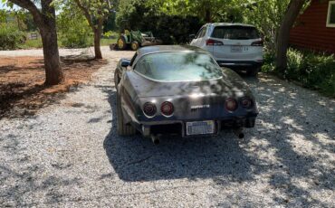 Corvette-1979-black-2