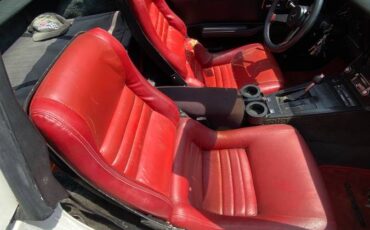 Corvette-1980-white-5